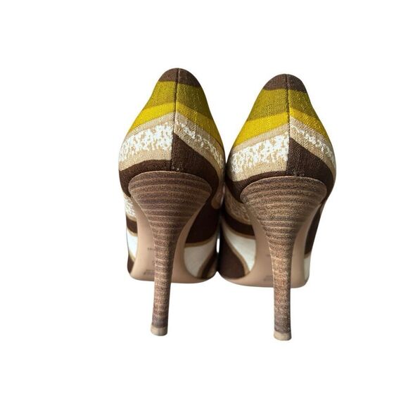 Miu Miu Women's Printed Fabric Pointed Heels EU 36.5 US 6.5 Yellow Brown - Picture 2 of 10